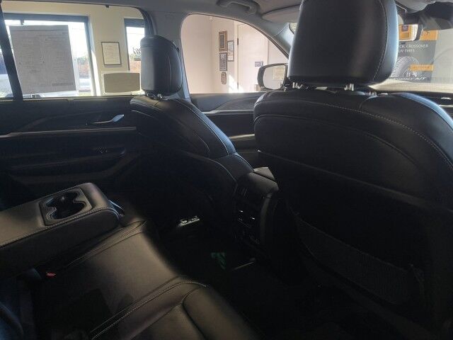 2023 Jeep Grand Cherokee Limited Marshfield MA