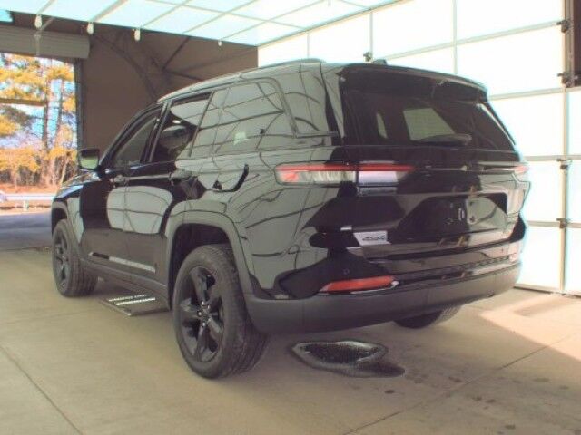 2023 Jeep Grand Cherokee Limited Marshfield MA