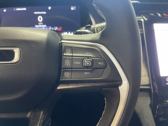 2023 Jeep Grand Cherokee Limited Marshfield MA