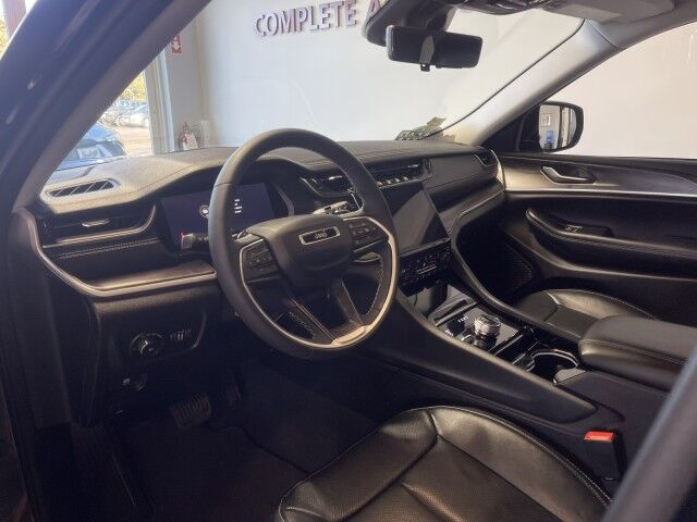 2023 Jeep Grand Cherokee Limited Marshfield MA