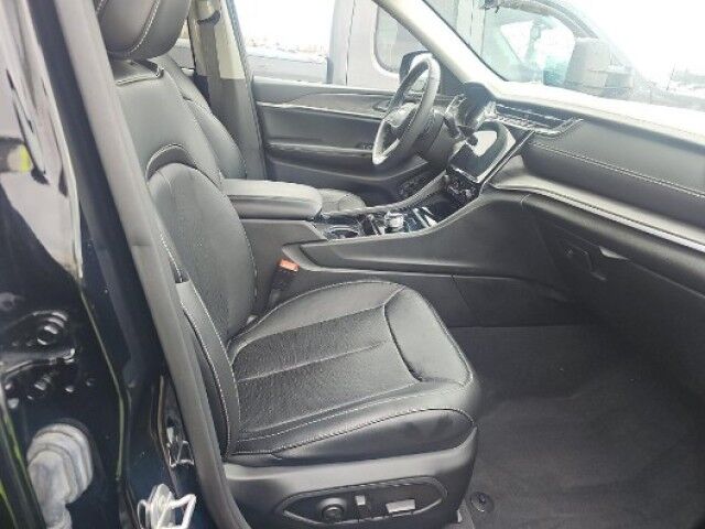 2023 Jeep Grand Cherokee Limited Marshfield MA