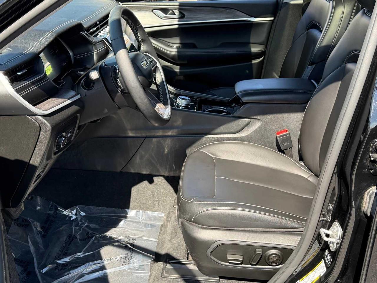 2023 Jeep Grand Cherokee Limited Irving TX