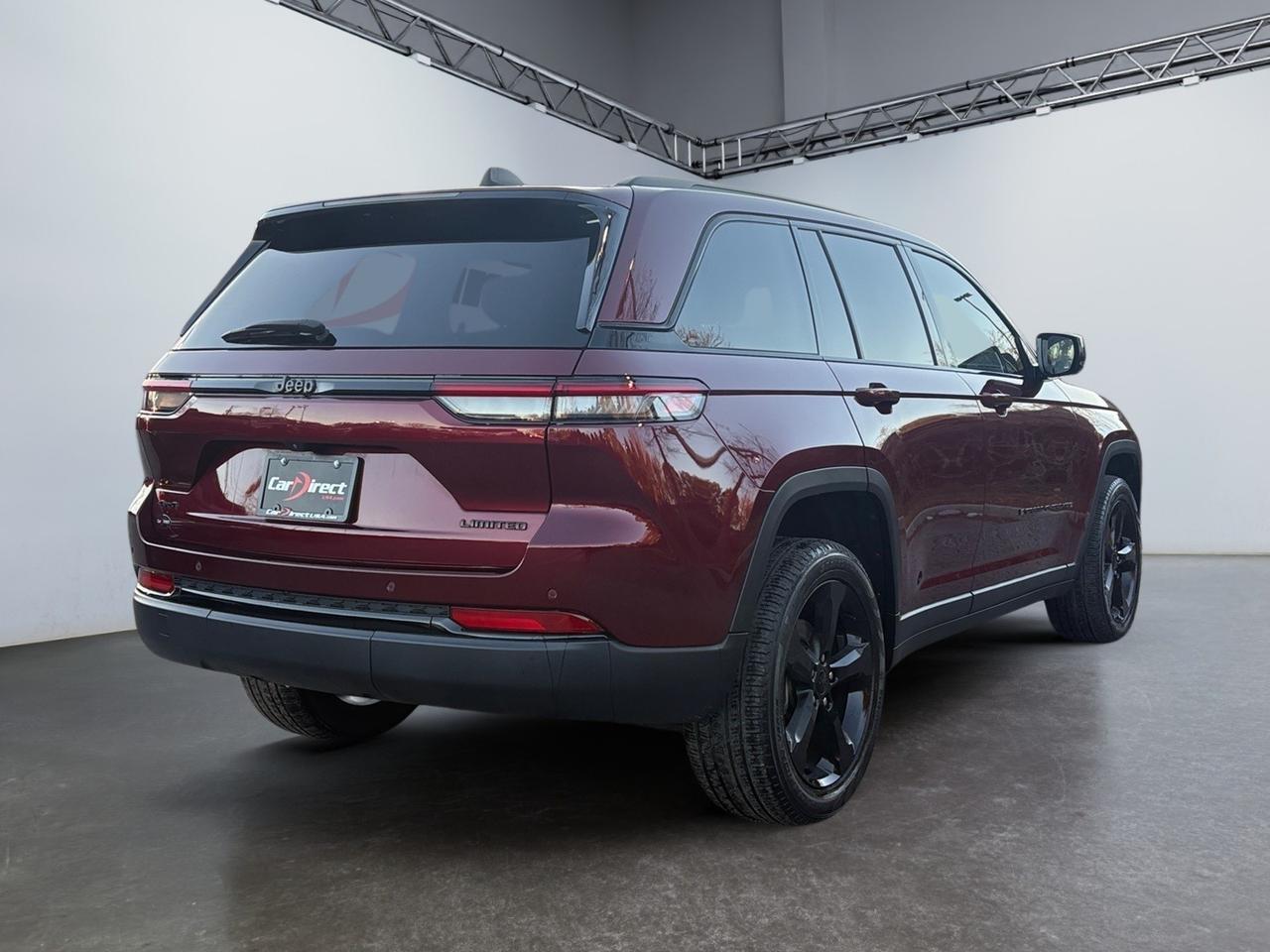 2023 Jeep Grand Cherokee Limited, POWER LIFTGATE, FORWARD COLLISION ALERT, BLIND SPOT MONITORING, HEATED FRONT AND REAR SEATS, ANDROID AUTO/ APPLE CARPLAY, REMOTE START, BACKUP CAMERA WITH PARKING SENSORS, CLEAN CARFAX, 1 OWNER, ONLY 30K MILES, THIS SUV IS AS CLEAN AS THEY C Virginia Beach VA