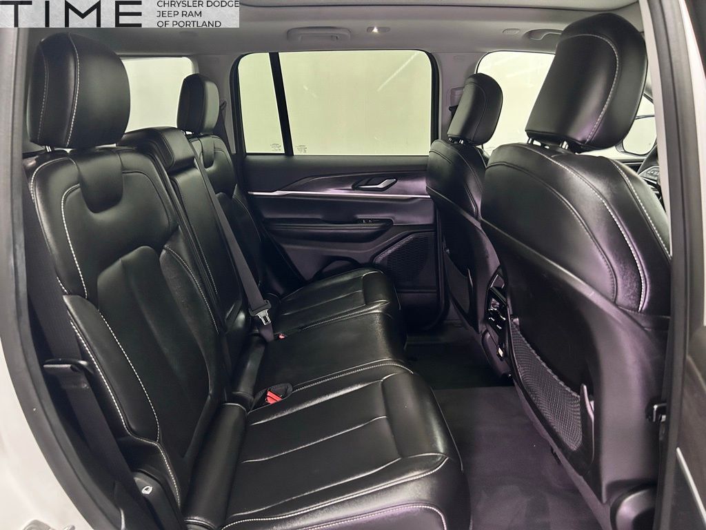 2023 Jeep Grand Cherokee Limited Portland OR