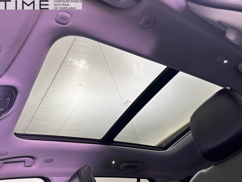 2023 Jeep Grand Cherokee Limited Portland OR