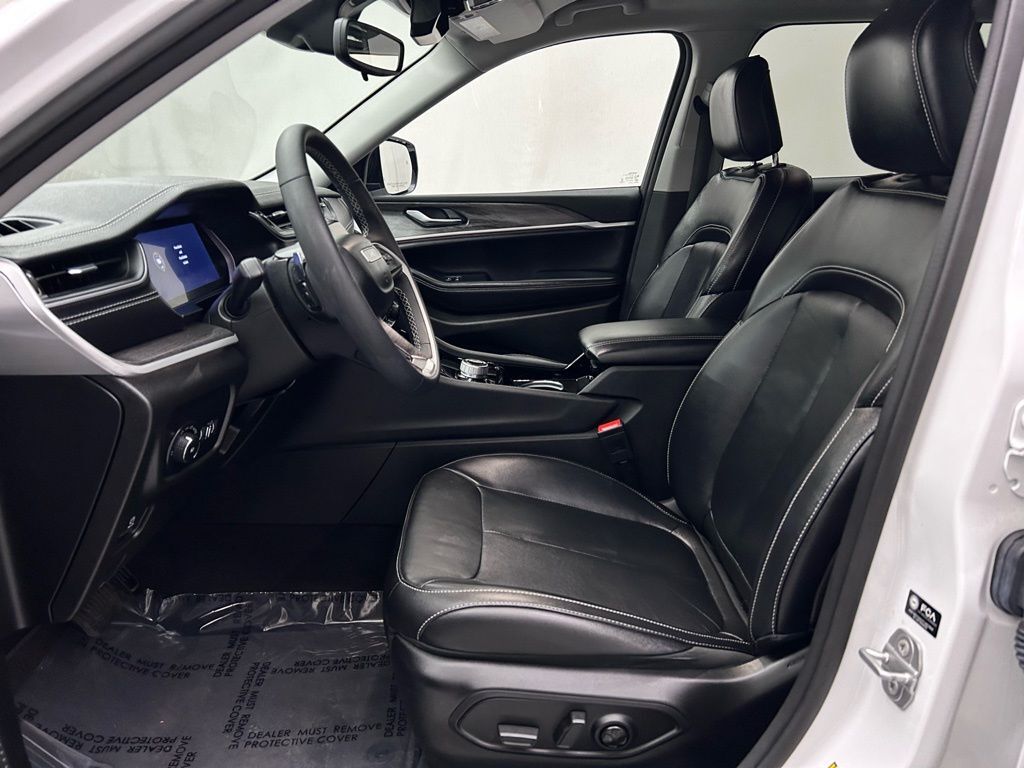 2023 Jeep Grand Cherokee Limited Portland OR