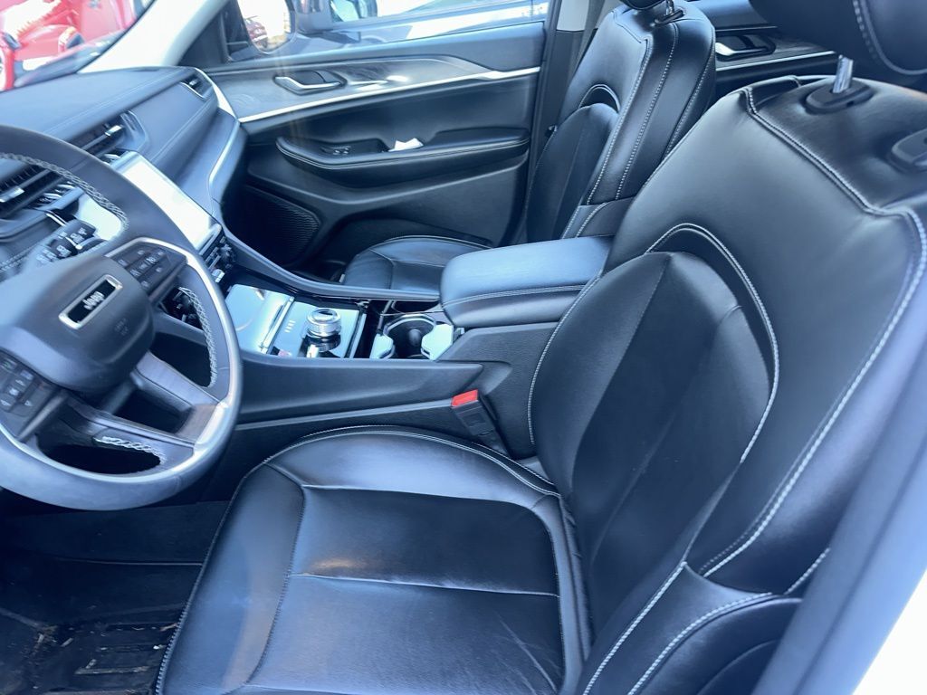 2023 Jeep Grand Cherokee Limited Portland OR