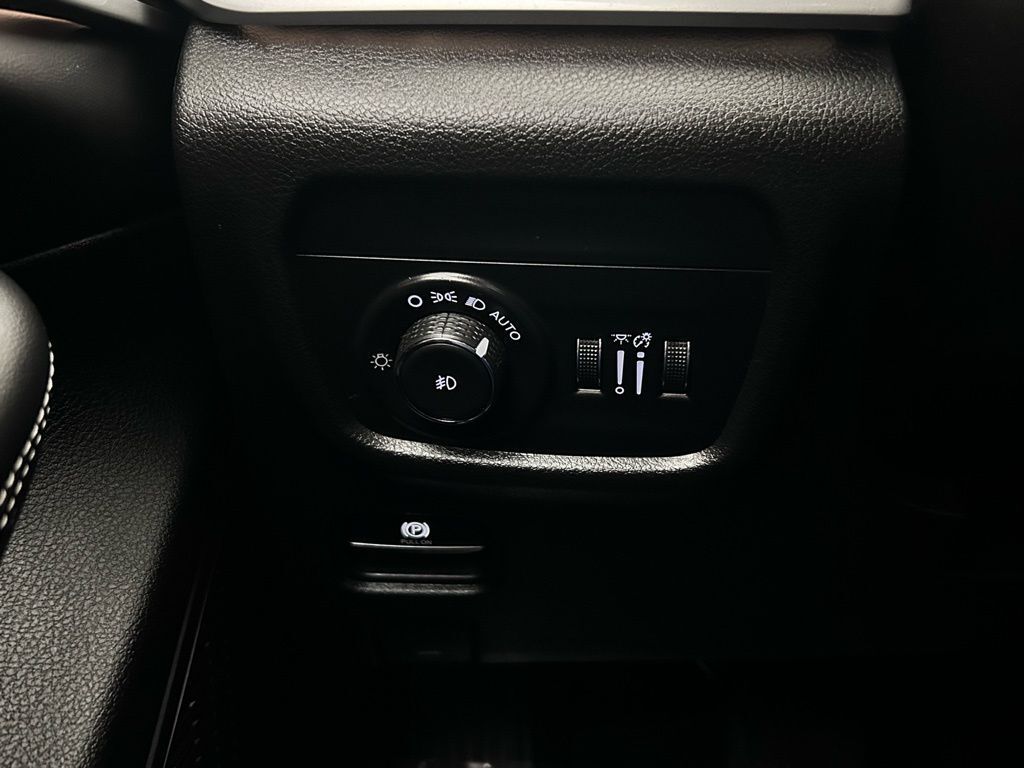 2023 Jeep Grand Cherokee Limited Portland OR