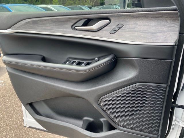 2023 Jeep Grand Cherokee Limited Raleigh NC