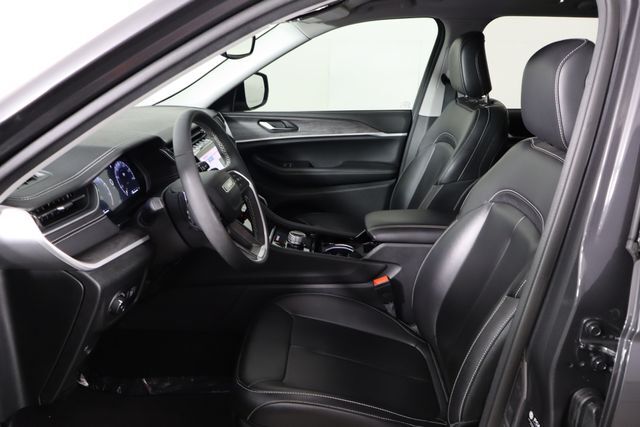 2023 Jeep Grand Cherokee Limited Raleigh NC