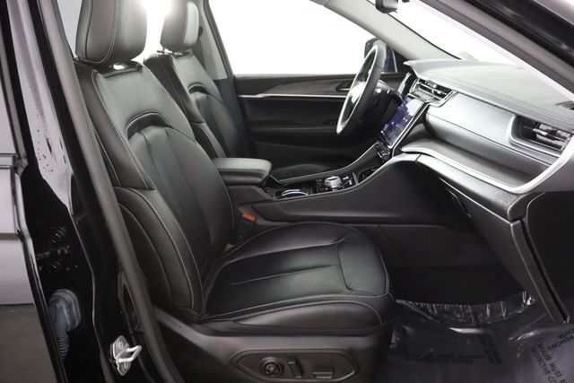 2023 Jeep Grand Cherokee Limited Raleigh NC