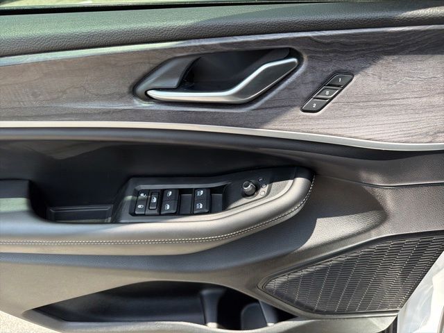 2023 Jeep Grand Cherokee Limited Raleigh NC