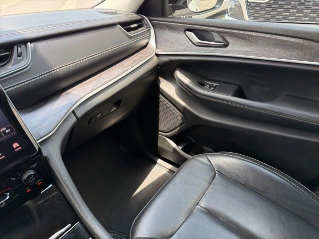2023 Jeep Grand Cherokee Limited Raleigh NC