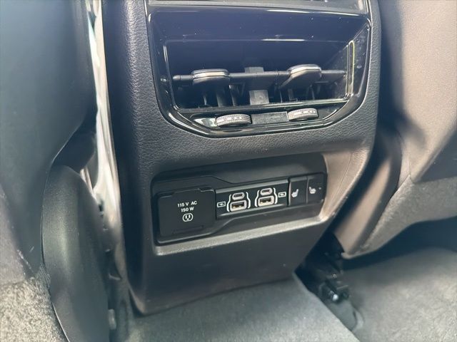 2023 Jeep Grand Cherokee Limited Raleigh NC