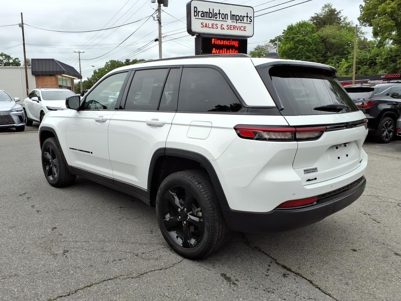 2023 Jeep Grand Cherokee Limited Roanoke VA