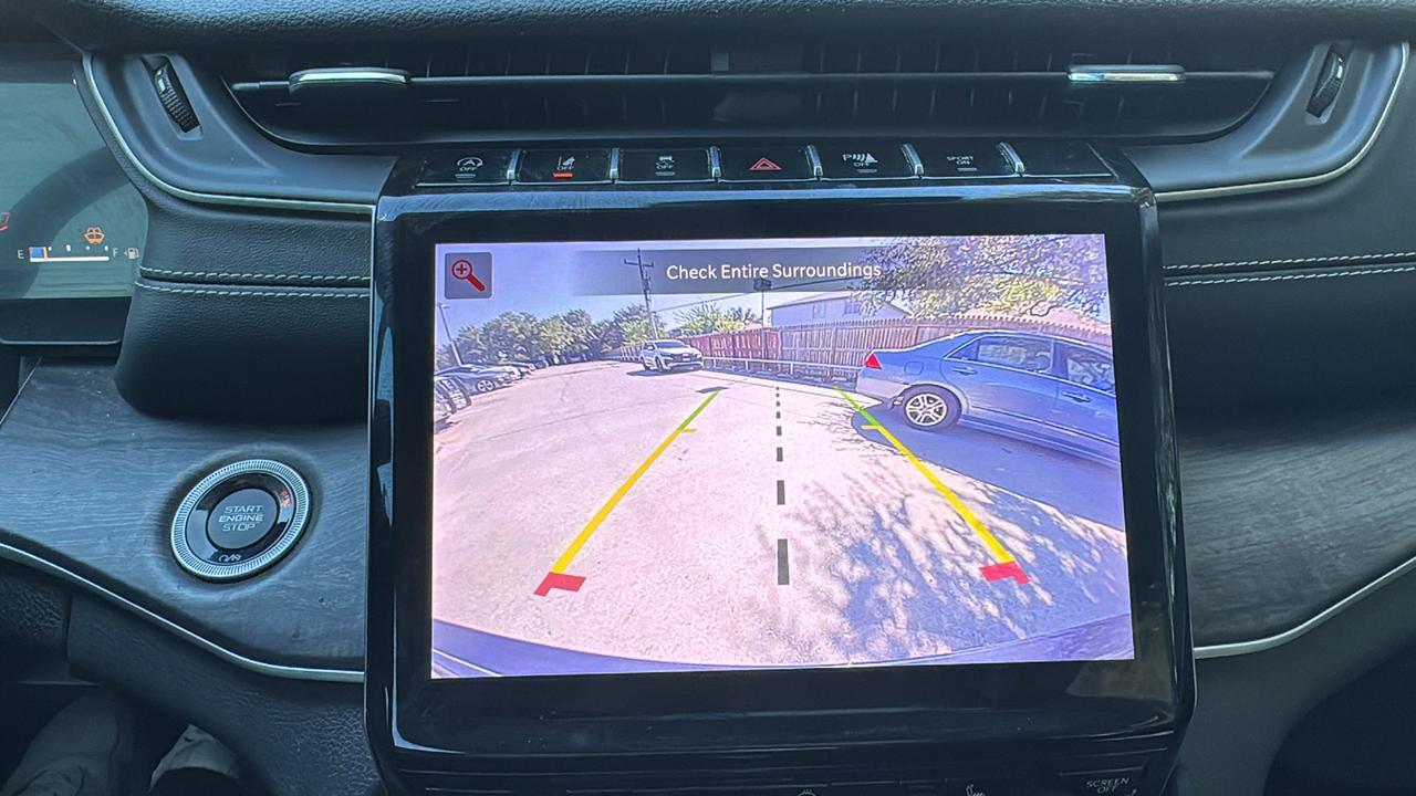 2023 Jeep Grand Cherokee Limited  Selma TX