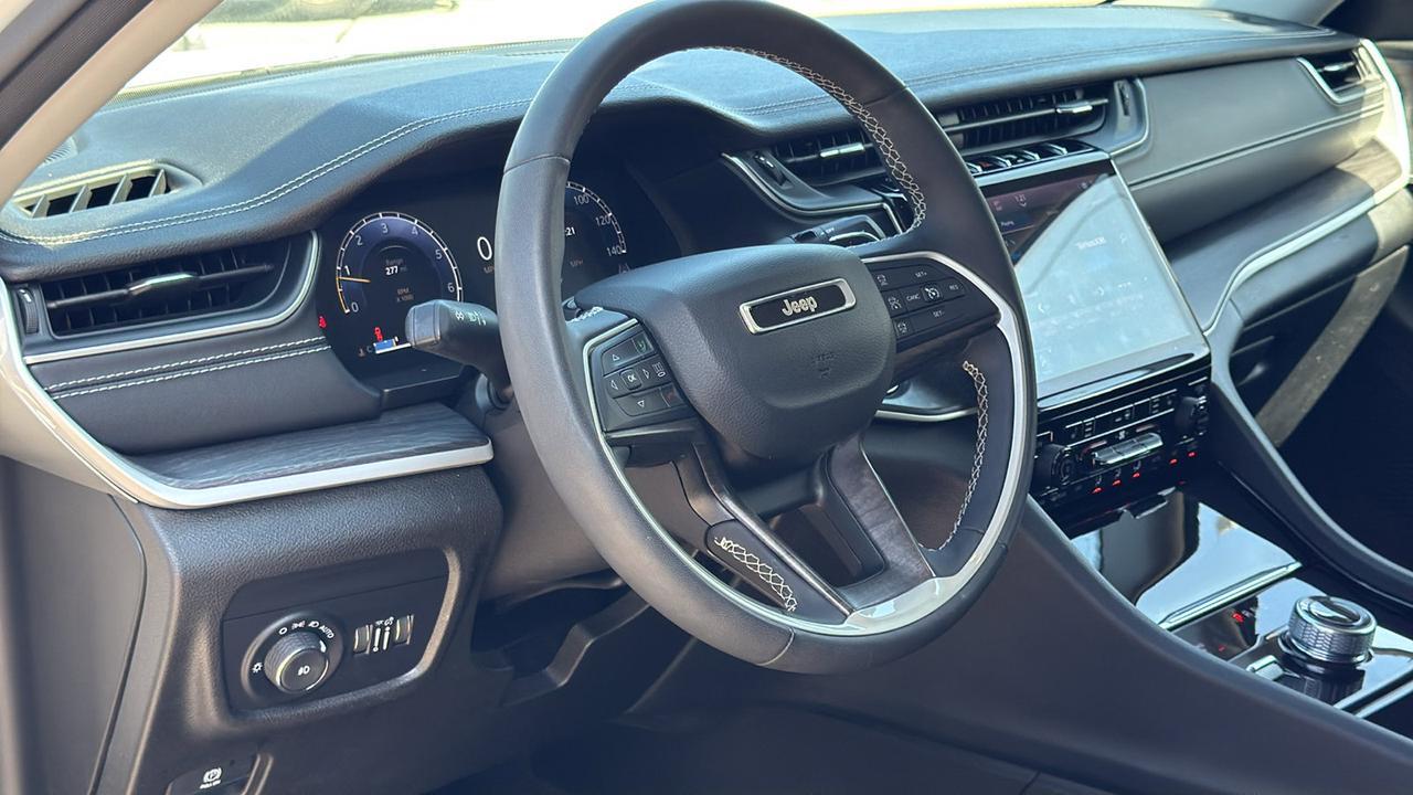 2023 Jeep Grand Cherokee Limited  Selma TX