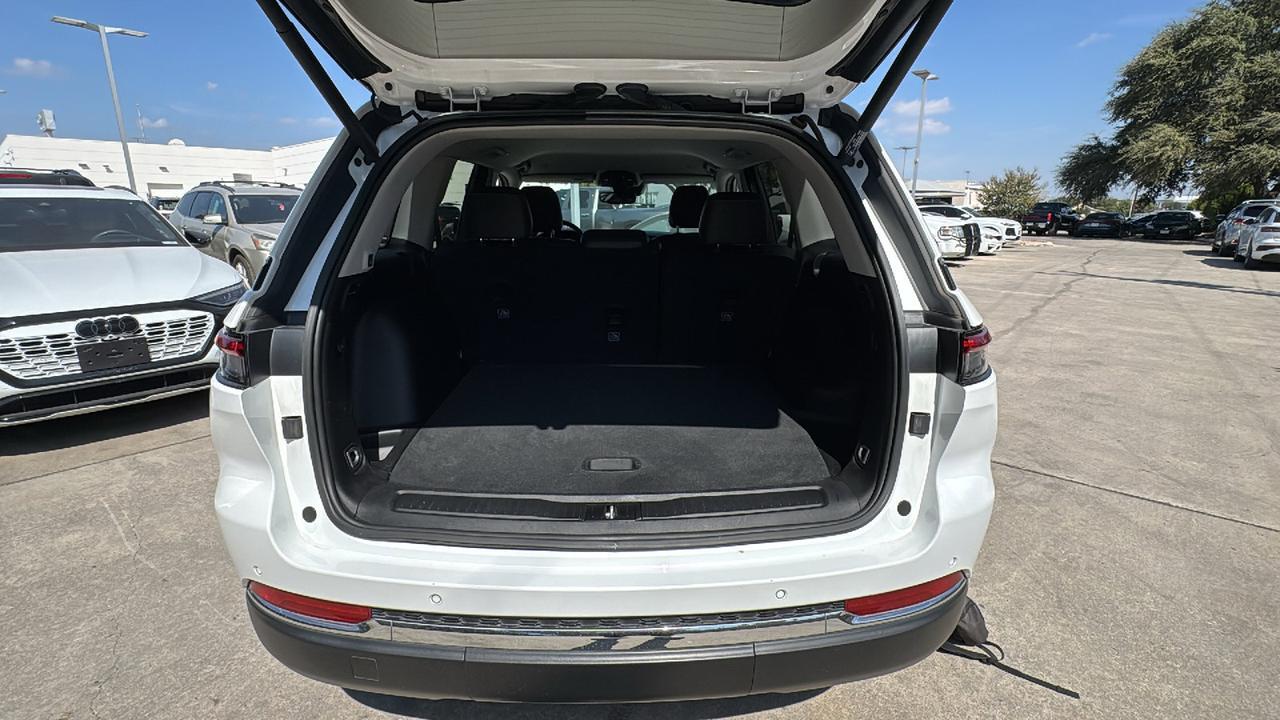 2023 Jeep Grand Cherokee Limited  Selma TX