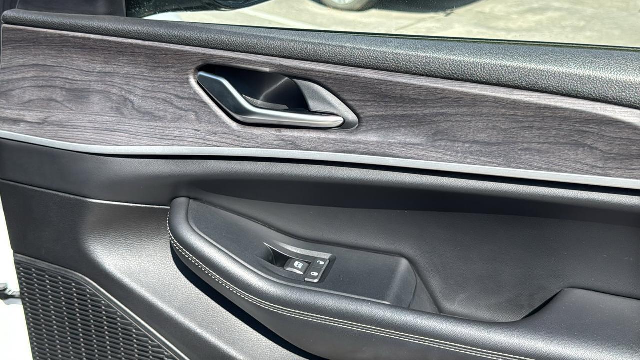 2023 Jeep Grand Cherokee Limited  Selma TX