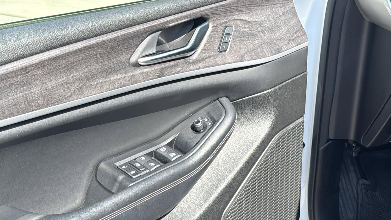 2023 Jeep Grand Cherokee Limited  Selma TX