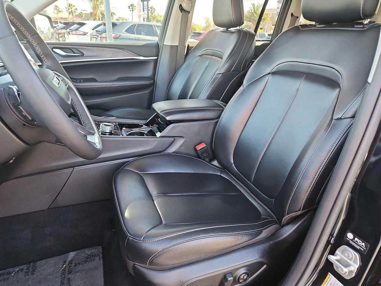 2023 Jeep Grand Cherokee Limited Irving TX