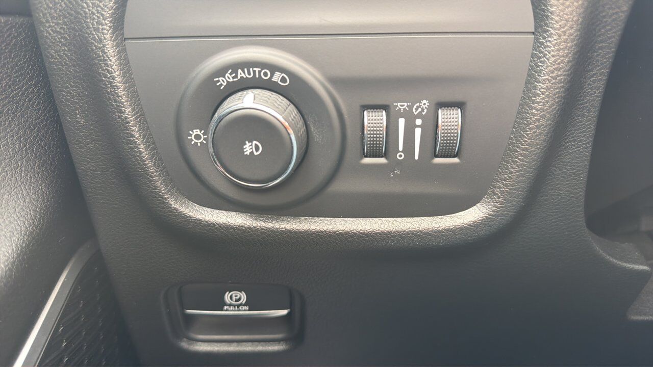 2023 Jeep Grand Cherokee Limited Sherwood Park AB