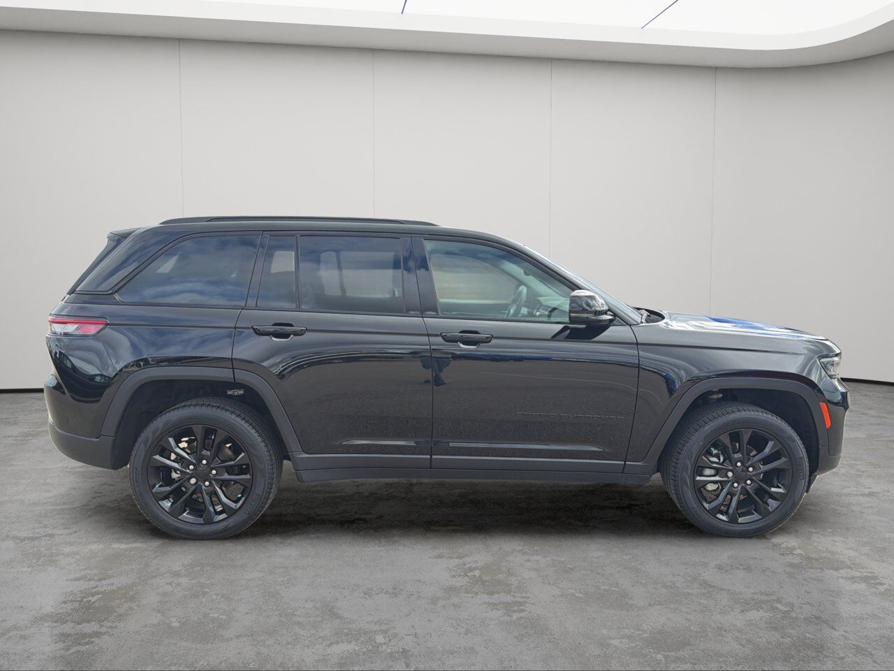 2023 Jeep Grand Cherokee Limited Sherwood Park AB