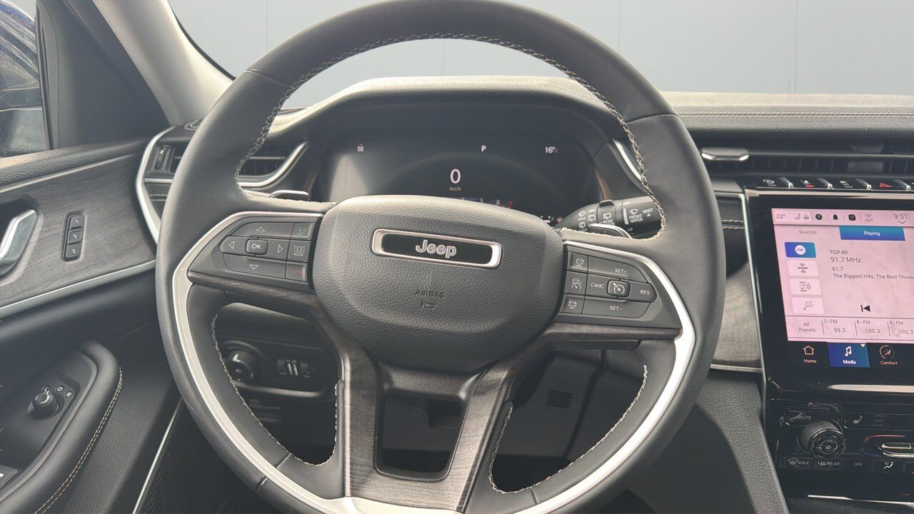 2023 Jeep Grand Cherokee Limited Sherwood Park AB