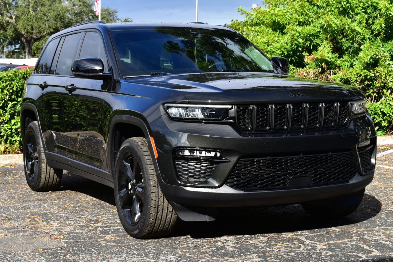 2023 Jeep Grand Cherokee Limited Tampa FL