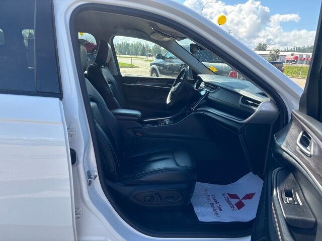 2023 Jeep Grand Cherokee Limited Whitecourt AB