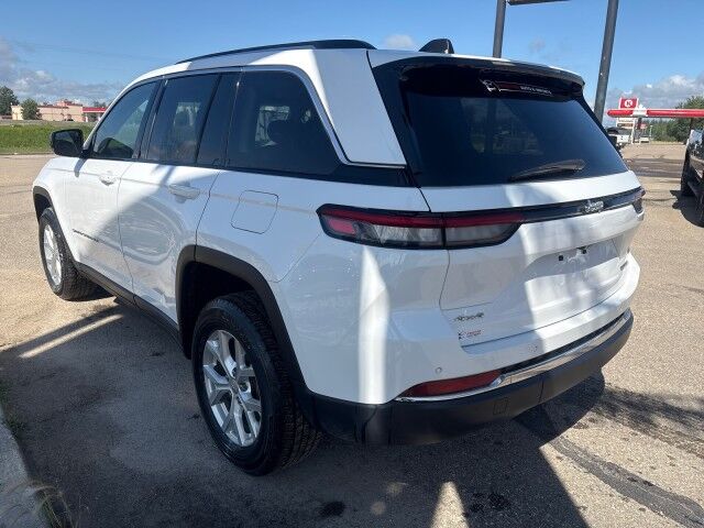 2023 Jeep Grand Cherokee Limited Whitecourt AB