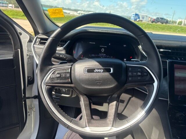 2023 Jeep Grand Cherokee Limited Whitecourt AB
