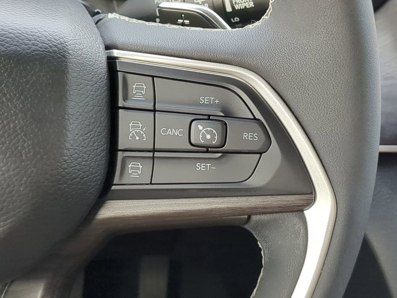 2023 Jeep Grand Cherokee Limited Winder GA