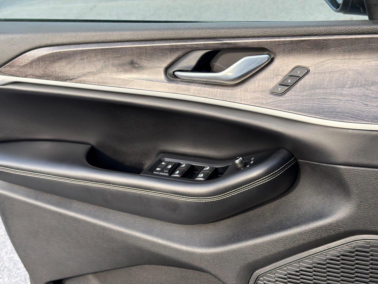 2023 Jeep Grand Cherokee Limited Hagerstown MD