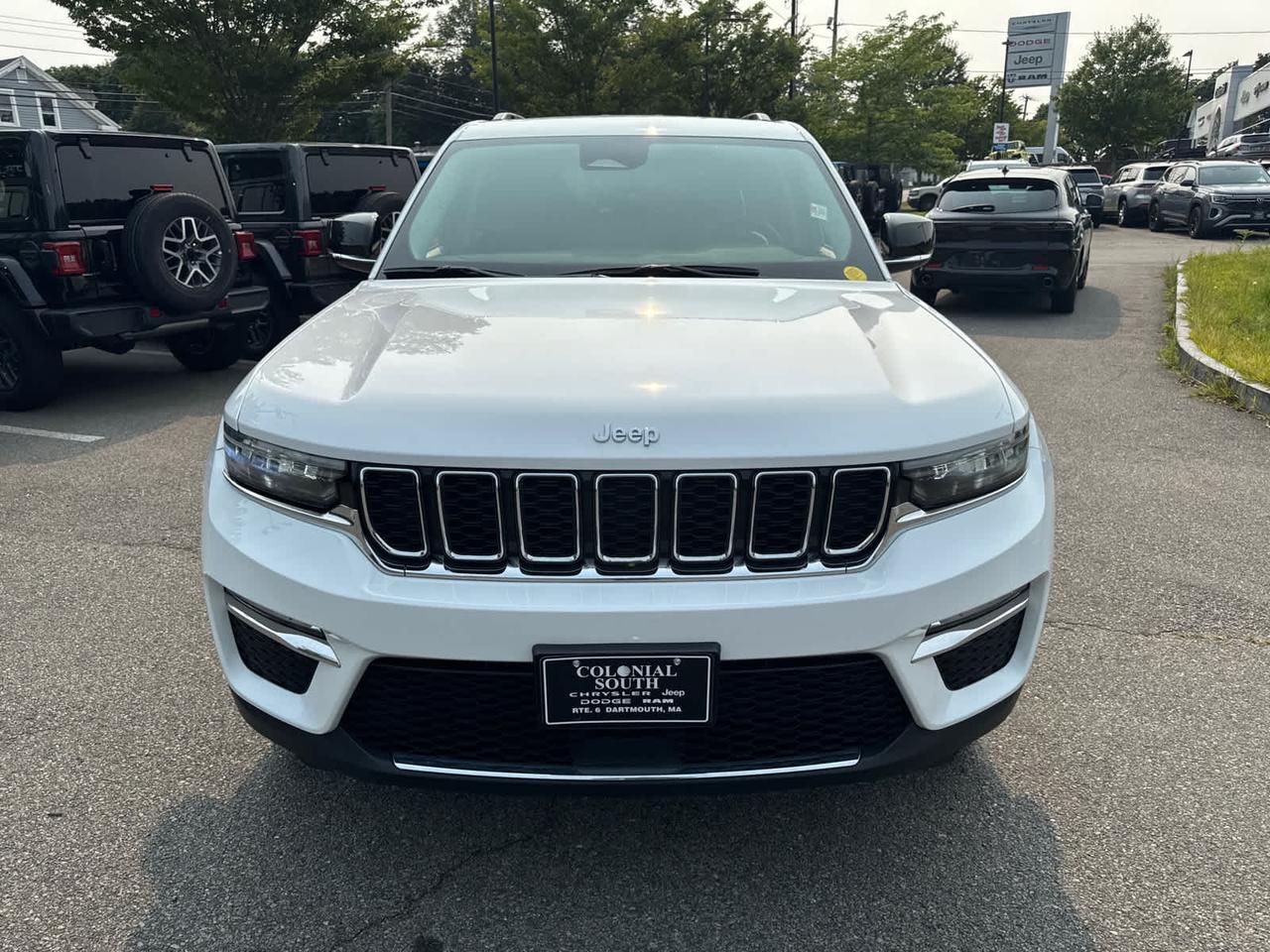 2023 Jeep Grand Cherokee Limited Dartmouth MA