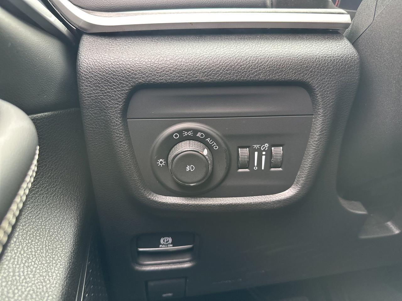 2023 Jeep Grand Cherokee Limited Chantilly VA