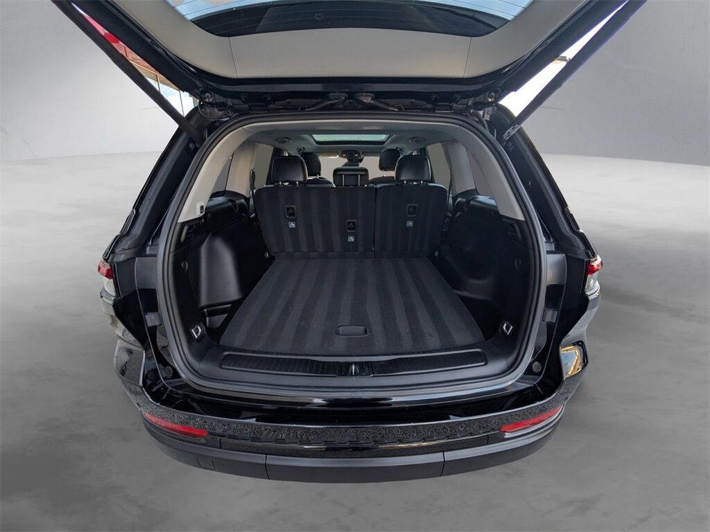 2023 Jeep Grand Cherokee Limited Cockeysville MD