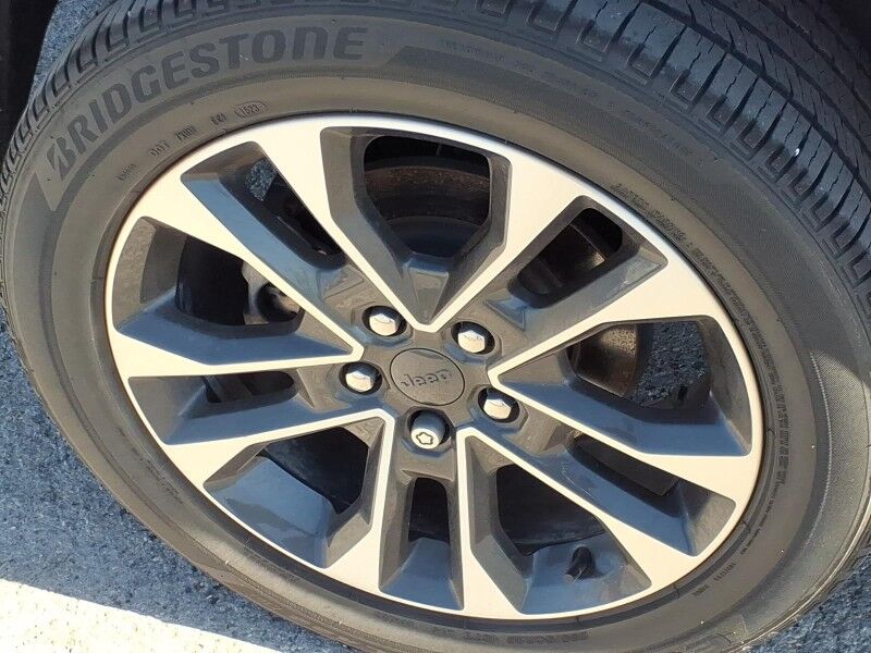 2023 Jeep Grand Cherokee Overland Del Rio TX