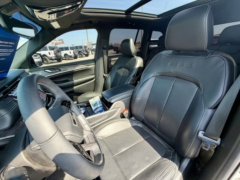 2023 Jeep Grand Cherokee Overland Del Rio TX