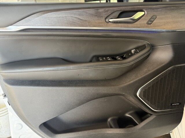 2023 Jeep Grand Cherokee Overland Burnet TX