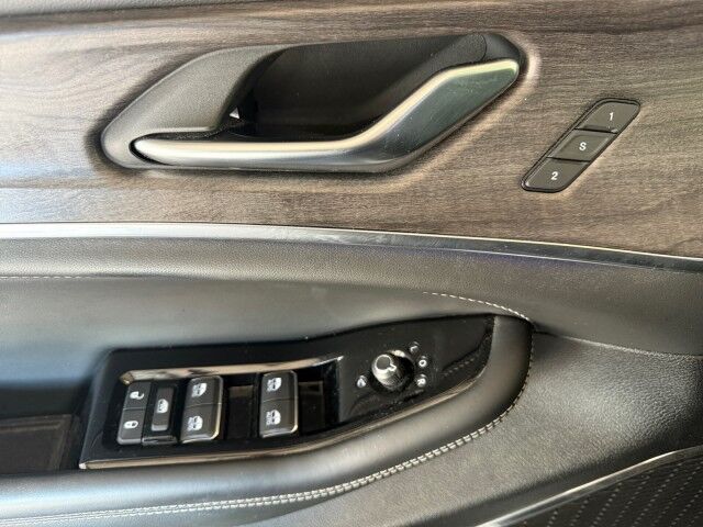 2023 Jeep Grand Cherokee Overland Burnet TX