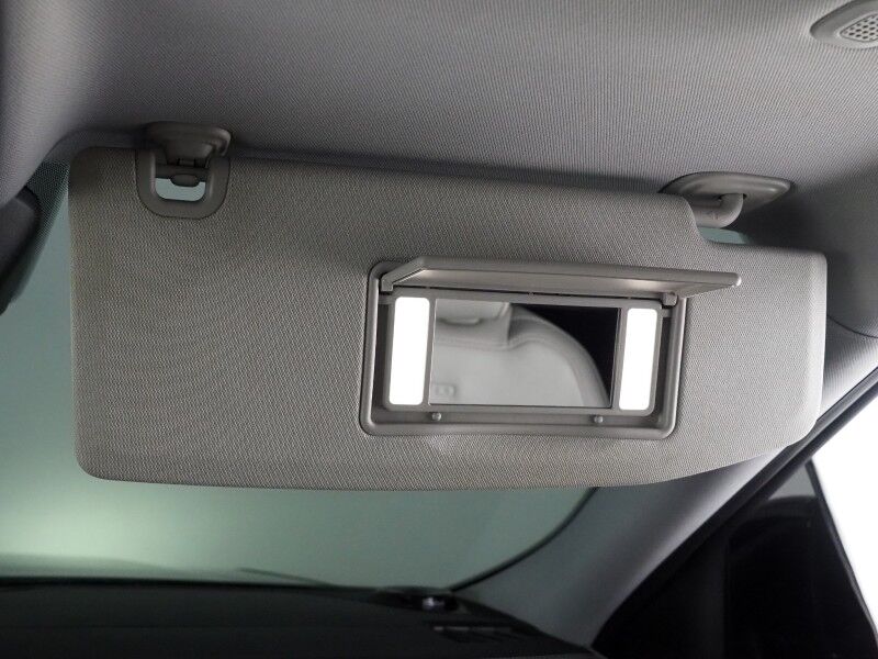 2023 Jeep Grand Cherokee Overland 4WD *NAVIGATION, ADAPTIVE CRUISE, SAFETY ALERTS, BACKUP-CAMERA, COLOR TOUCHSCREEN, PSNGR DISPLAY, PANORAMA MOONROOF, NAPPA LEATHER, CLIMATE SEATS, HTD STEERING, MCINTOSH AUDIO, ANDROID & APPLE Round Rock TX