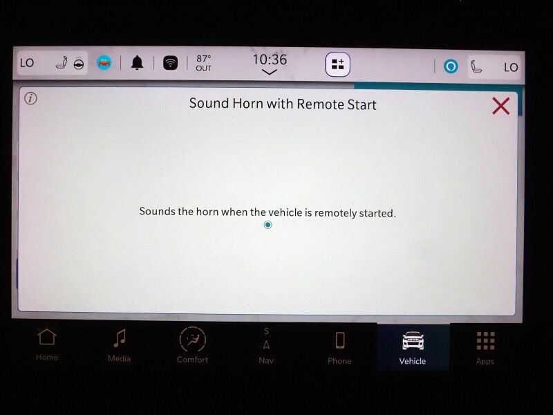 2023 Jeep Grand Cherokee Overland 4WD *NAVIGATION, ADAPTIVE CRUISE, SAFETY ALERTS, BACKUP-CAMERA, COLOR TOUCHSCREEN, PSNGR DISPLAY, PANORAMA MOONROOF, NAPPA LEATHER, CLIMATE SEATS, HTD STEERING, MCINTOSH AUDIO, ANDROID & APPLE Round Rock TX