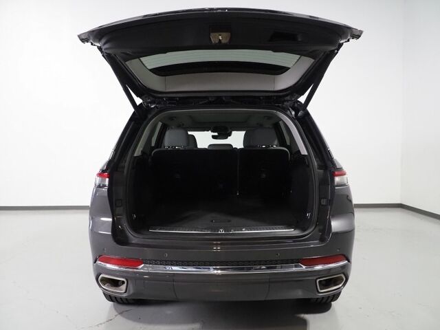 2023 Jeep Grand Cherokee Overland 4WD *NAVIGATION, ADAPTIVE CRUISE, SAFETY ALERTS, BACKUP-CAMERA, COLOR TOUCHSCREEN, PSNGR DISPLAY, PANORAMA MOONROOF, NAPPA LEATHER, CLIMATE SEATS, HTD STEERING, MCINTOSH AUDIO, ANDROID & APPLE Round Rock TX