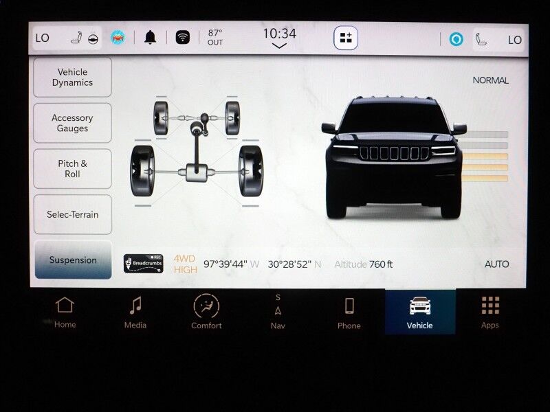 2023 Jeep Grand Cherokee Overland 4WD *NAVIGATION, ADAPTIVE CRUISE, SAFETY ALERTS, BACKUP-CAMERA, COLOR TOUCHSCREEN, PSNGR DISPLAY, PANORAMA MOONROOF, NAPPA LEATHER, CLIMATE SEATS, HTD STEERING, MCINTOSH AUDIO, ANDROID & APPLE Round Rock TX