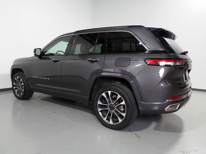 2023 Jeep Grand Cherokee Overland 4WD *NAVIGATION, ADAPTIVE CRUISE, SAFETY ALERTS, BACKUP-CAMERA, COLOR TOUCHSCREEN, PSNGR DISPLAY, PANORAMA MOONROOF, NAPPA LEATHER, CLIMATE SEATS, HTD STEERING, MCINTOSH AUDIO, ANDROID & APPLE Round Rock TX
