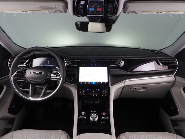 2023 Jeep Grand Cherokee Overland 4WD *NAVIGATION, ADAPTIVE CRUISE, SAFETY ALERTS, BACKUP-CAMERA, COLOR TOUCHSCREEN, PSNGR DISPLAY, PANORAMA MOONROOF, NAPPA LEATHER, CLIMATE SEATS, HTD STEERING, MCINTOSH AUDIO, ANDROID & APPLE Round Rock TX