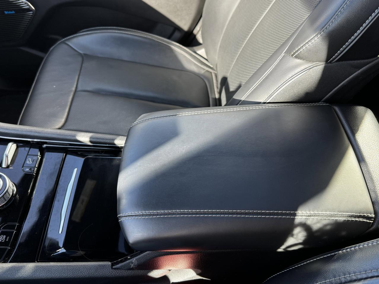 2023 Jeep Grand Cherokee Overland 4x4 | Low KMs | V6 | Nappa Leather | NAV | Heated Vented Seats Redwater AB