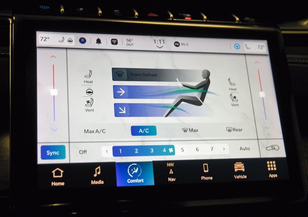 2023 Jeep Grand Cherokee Overland 4xe Akron