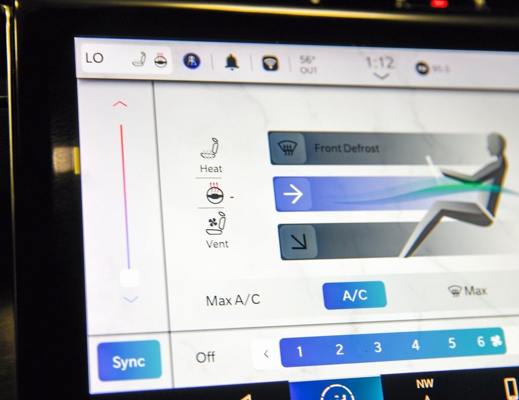 2023 Jeep Grand Cherokee Overland 4xe Akron